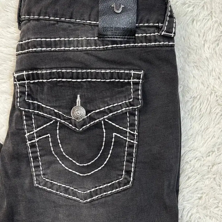 [BUNJANG] True Religion Black Washed Stitch Denim Jeans / 트루릴리젼 블랙 워싱 스티치 데님 32