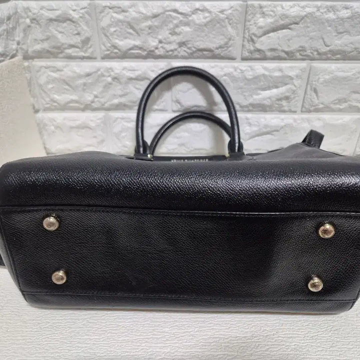 [BUNJANG] Louis Quatorze Leather Shoulder Bag / 루이까또즈