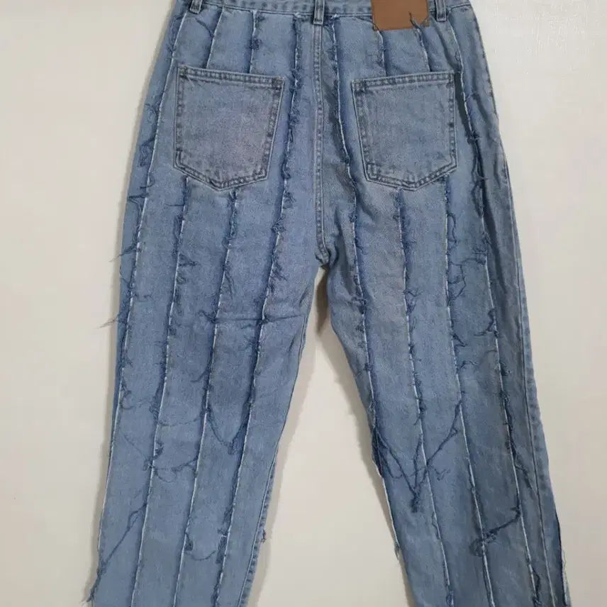 [BUNJANG] Matinkim Unique Jeans / 마뗑킴 유니크 청바지
