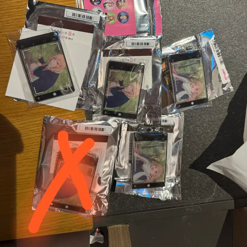 [SOLD OUT] [판매] 비스크돌 레이어드 키홀더 판매