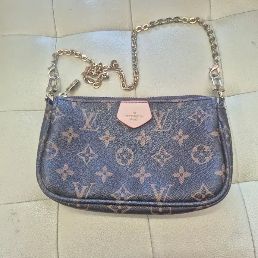 [BUNJANG] Louis Vuitton Monogram Mini Pochette Accessories Chain Bag / 루이비통 모노그램 미니 포쉐트 악세수아 체인백
