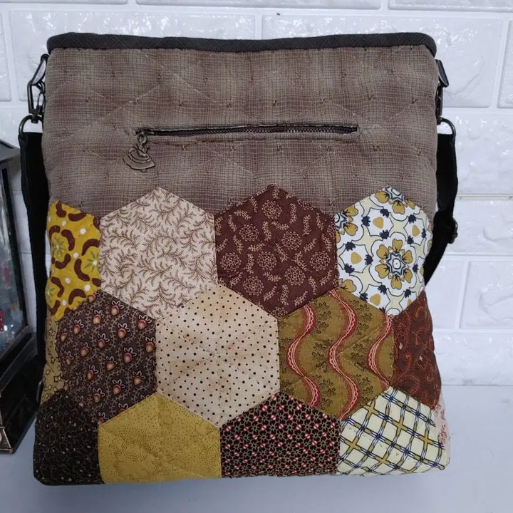 [BUNJANG] Handmade Quilted Crossbody Bag / 퀼트핸드메이드가방