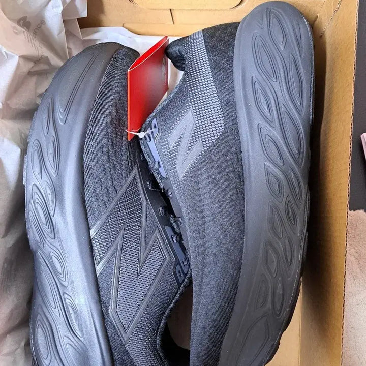 [BUNJANG] New Balance Fresh Foam 1080v14 Black 4E 270mm Running Shoes / 뉴발란스 프레쉬폼 1080v14 블랙 4E 270mm 새상품