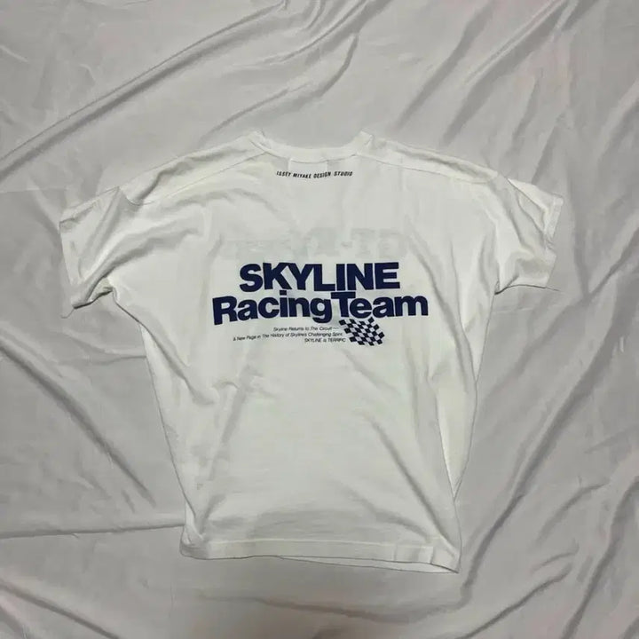 [BUNJANG] Issey Miyake Skyline T-shirt / [OS] 80s 이세이미야케 스카이라인 티셔츠(화이트, 레드)