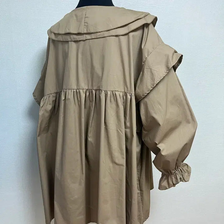 [BUNJANG] Frill Long Blouse (Latte Beige) / 프릴롱블라우스(라떼베이지)