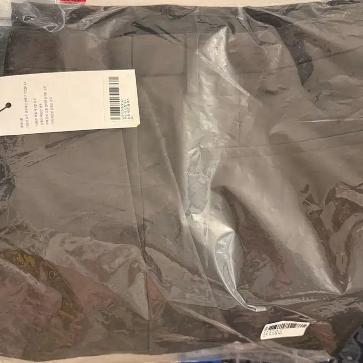 [SOLD OUT] [새제품] 무신사 스탠다드 라이트 플레인 원 턱 와이드 히든 밴딩 슬랙스