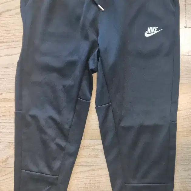 [BUNJANG] Nike Black Jogger Pants - Size M / 나이키 조거팬츠 M사이즈