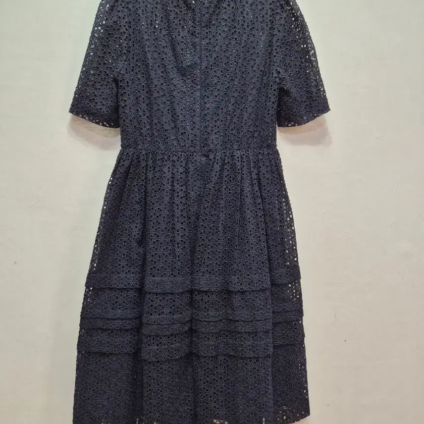 [BUNJANG] Lenibon Eyelet One-Piece Dress / 레니본 아이렛 원핏(55)