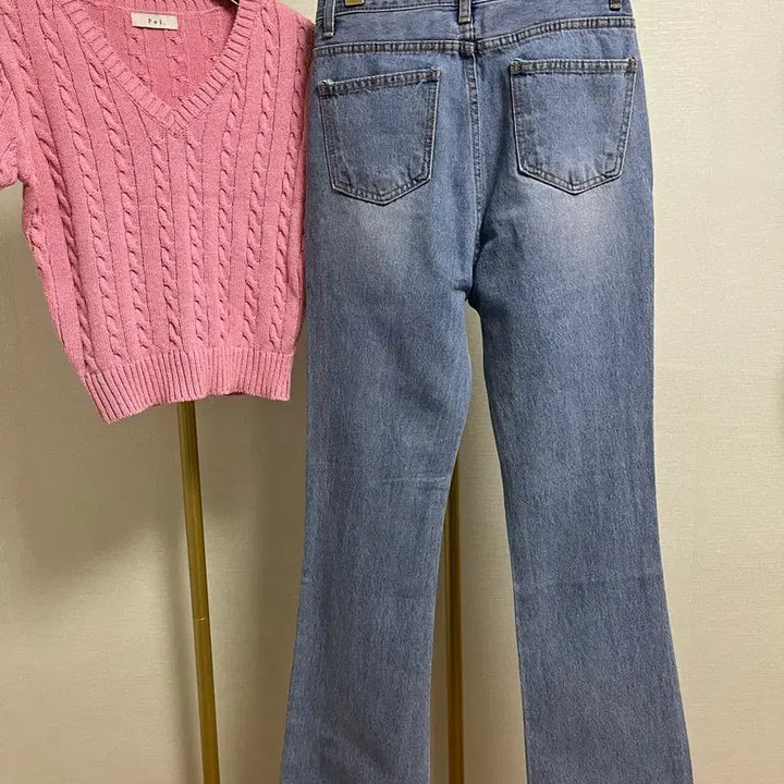 [SOLD OUT] 럭키쏭세미부츠컷데님(S)