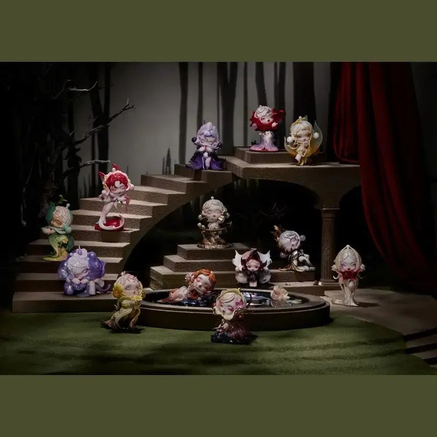 [BUNJANG] Pop Mart Skullpanda The Withered Innocence Act IV / 팝마트 스컬판다 꽃잎의 4막 The Withered Innocence