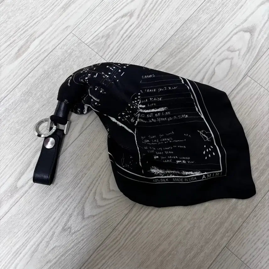 [BUNJANG] AMIRI Scarf Keyring / 아미리 스카프 키링