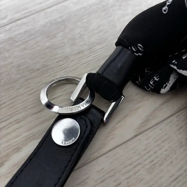 [BUNJANG] AMIRI Scarf Keyring / 아미리 스카프 키링