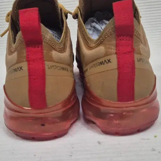 [BUNJANG] Nike Air VaporMax 2019 Crimson Gold Sneakers / 나이키 에어 베이퍼맥스 2019 크림슨 골드  285사이즈