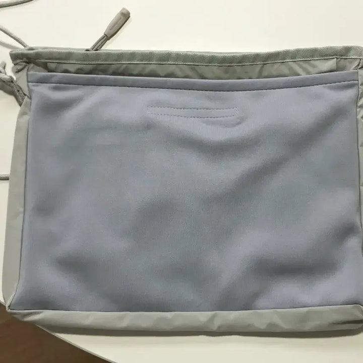 [BUNJANG] minitmute Sporty Basque Packable Bag / 미닛뮤트 스포티 바스크 패커블백