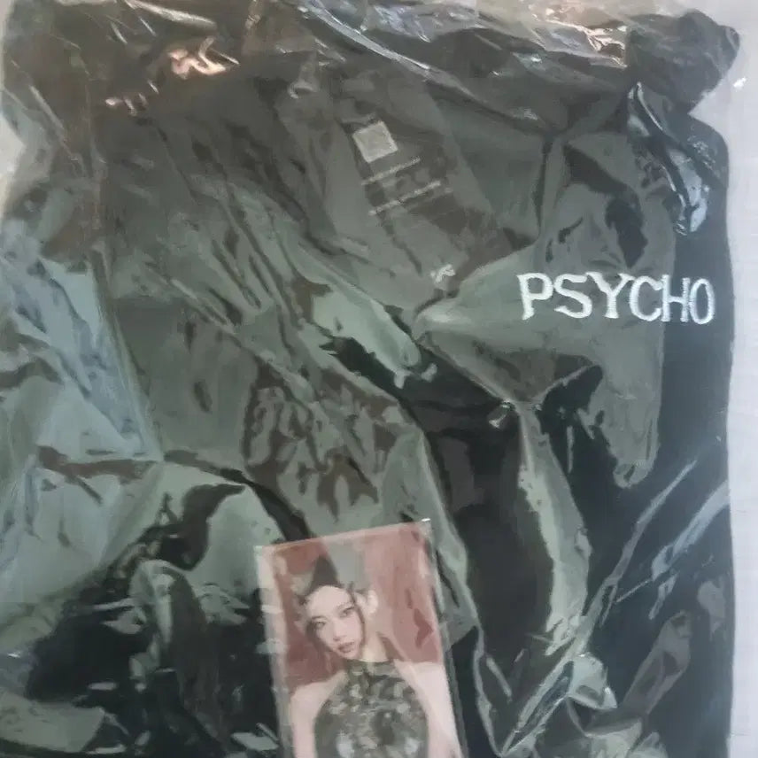 [SOLD OUT] 베이비몬스터 후드집업 포카 양도 합니다