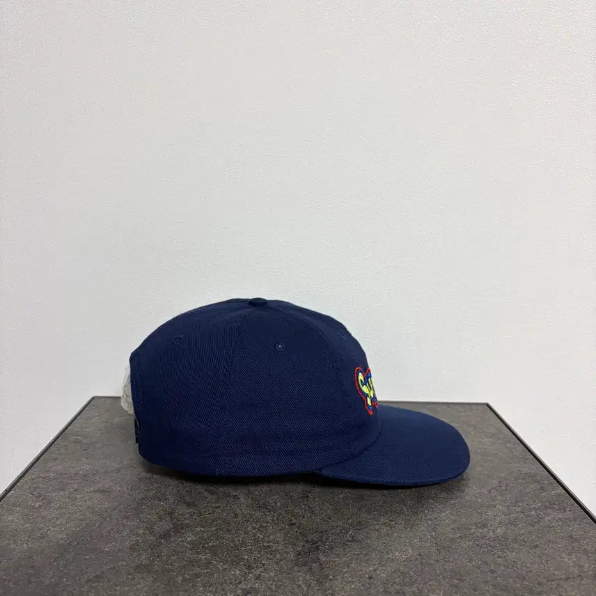 [BUNJANG] Supreme 6-Panel Gons Logo Cap Navy / (OS) 슈프림 6패널 볼캡 모자 곤즈 로고 네이비