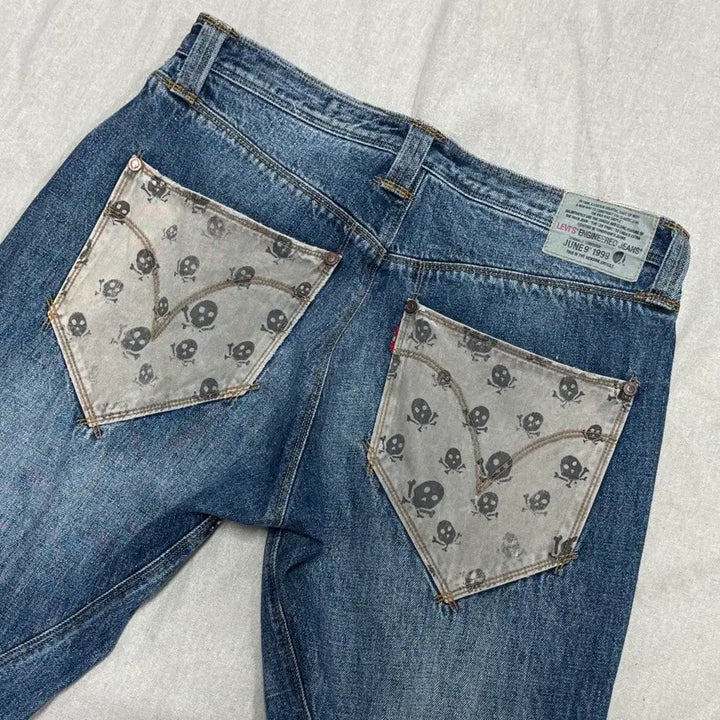 [SOLD OUT] 리바이스 엔진 해골포켓 데님팬츠 34