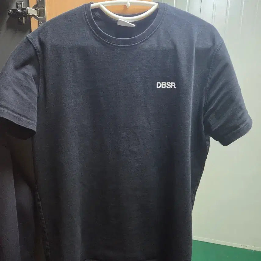 [SOLD OUT] DBSR 블랙 반팔 티셔츠