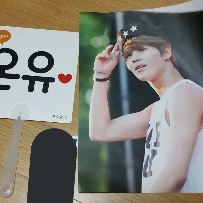 [BUNJANG] SHINee, TVXQ!, EXO K-Pop Merchandise Bundle (Photocards, Albums, Posters, Stickers, Postcards, Fans) / 샤이니앨범,동방신기앨범,엑소앨범,메모지,스티커,부채,엽서,포스터판매