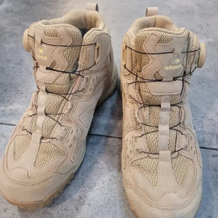 [BUNJANG] EIDER Beige Hiking Shoes / 아이더 EIDER 베이지색 등산화