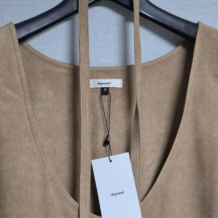 [BUNJANG] depound A-Line Suede Dress Beige / (새상품)depound A라인 스웨이드 원피스 베이지