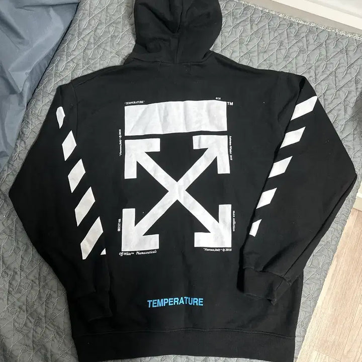 [BUNJANG] Off-White Mona Lisa Black Hoodie / 오프화이트 모나리자 블랙 후드티