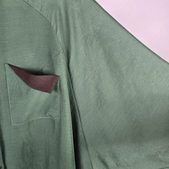 [SOLD OUT] [무료배송]도호 오버사이즈 돌먼 가오리 블라우스 그린
