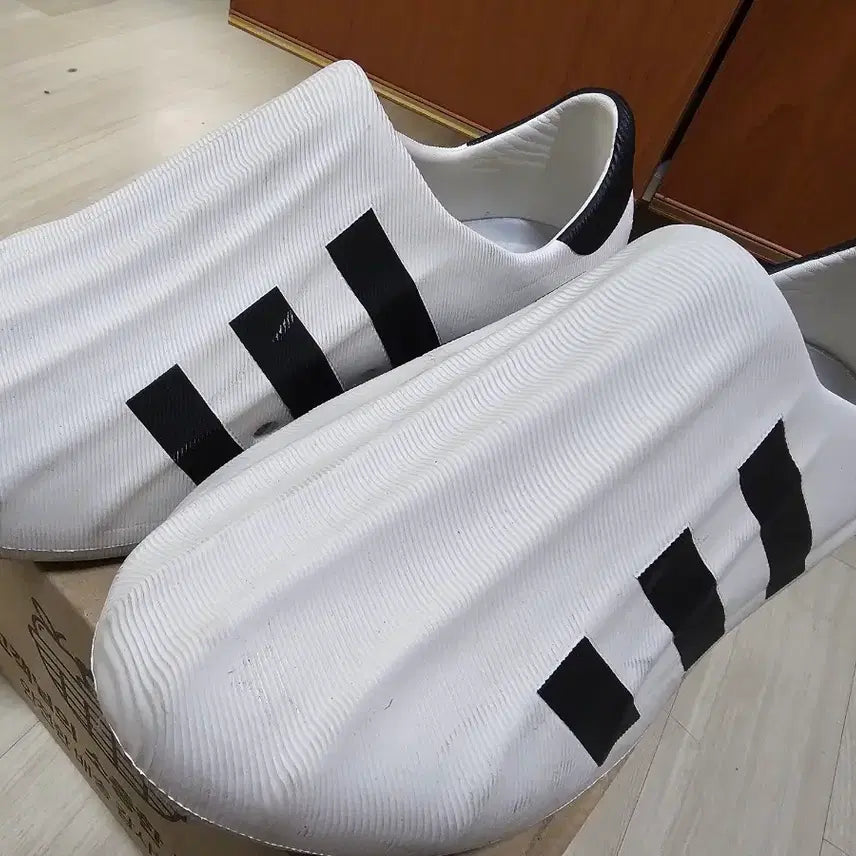 [BUNJANG] Adidas Adifom Superstar Shoes White / 아디다스 아디폼 슈퍼스타 화이트