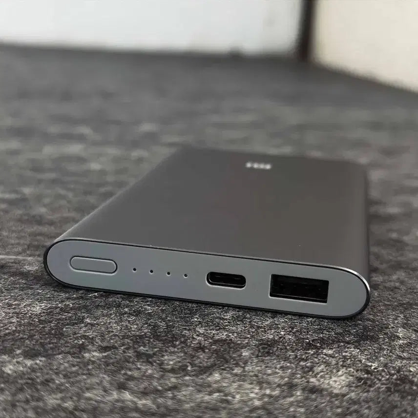 [BUNJANG] Xiaomi Power Bank 10000mAh with Charging Cable / 샤오미 보조배터리 10000mAh (충전케이블포함)