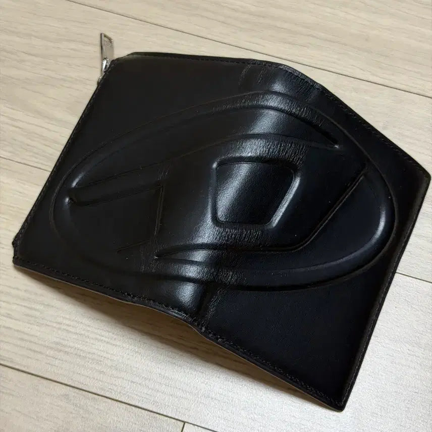 [SOLD OUT] DIESEL 디젤 블랙 반지갑