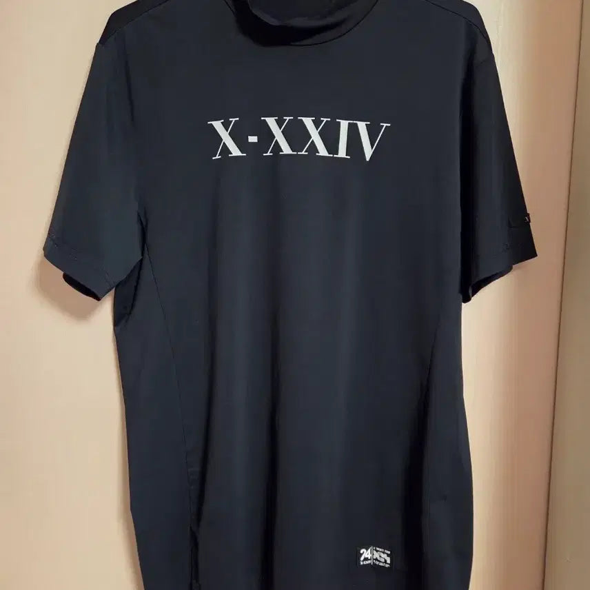 [BUNJANG] X-XXIV Printed Mock Neck Short Sleeve T-Shirt / X-XXIV 프린팅 반목 반팔티셔츠