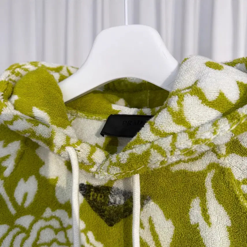 [BUNJANG] Prada Flower Terry Triangle Logo Hoodie / (105) 프라다 플라워 테리 삼각로고 후드티
