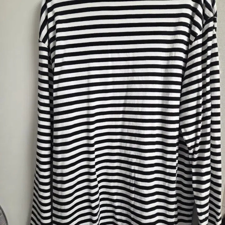 [SOLD OUT] 꼼데가르송 롱슬리브 xxl