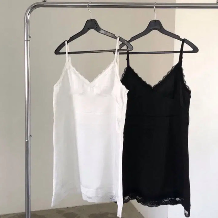 [BUNJANG] Monoganzi Lace Layered Dress / 레이스 원피스 여성 뷔스티에 나시 레이어드 새틴 슬립 슬리브리스
