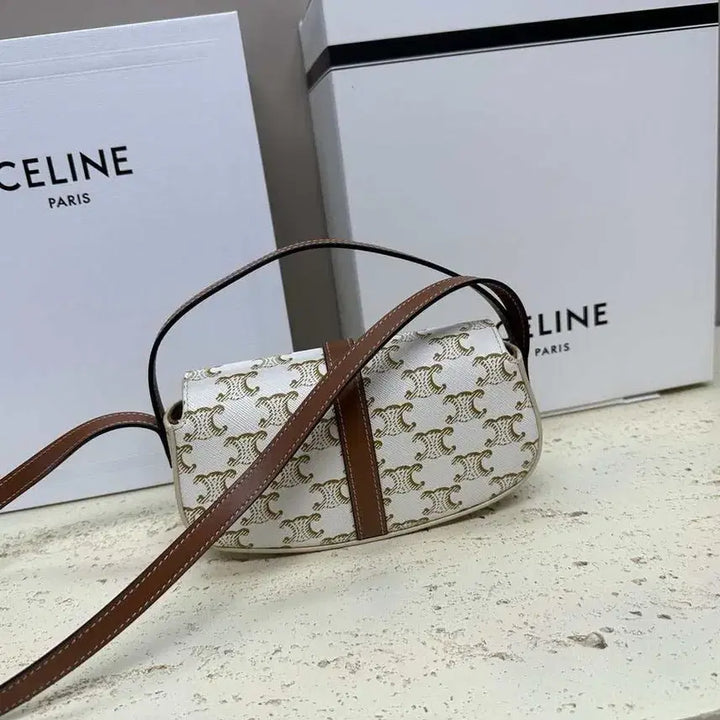 [BUNJANG] Celine Triomphe Mini Shoulder Bag / 셀린느 트리오페 미니 숄더백