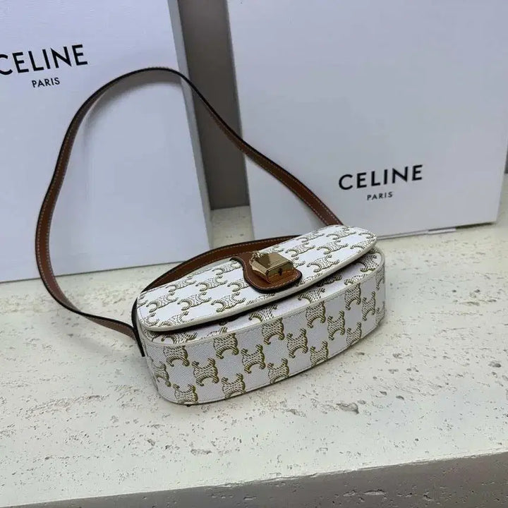[BUNJANG] Celine Triomphe Mini Shoulder Bag / 셀린느 트리오페 미니 숄더백