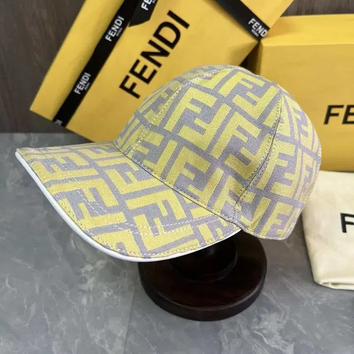 [BUNJANG] Fendi Hat / 펜디 모자