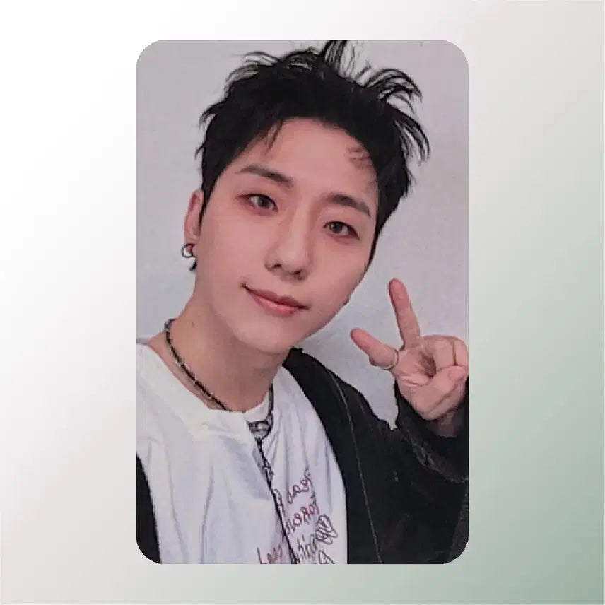 [BUNJANG] Xdinary Heroes DEAD AND BDM POB Photocard / [엑스디너리 히어로즈] DEAD AND / BDM 프리오더 포토카드