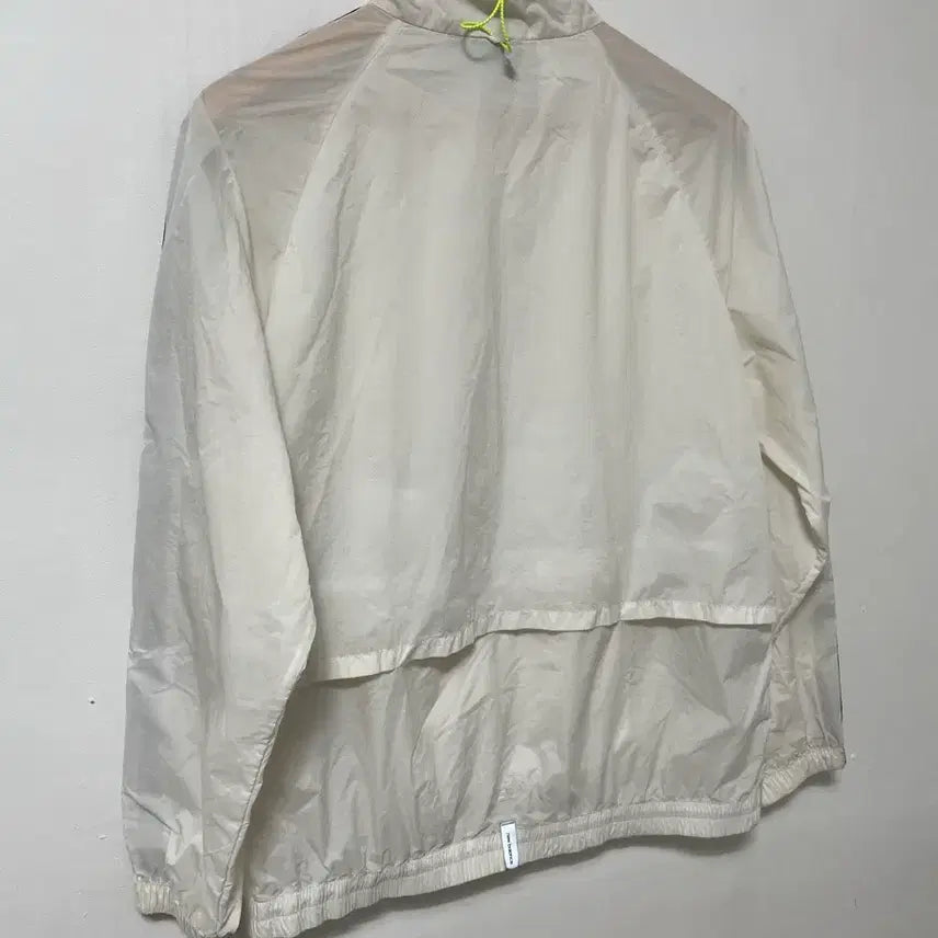 [BUNJANG] New Balance Lightweight Windbreaker Jacket / 95 뉴발란스 기능성 경량 바람막이 자켓 정품