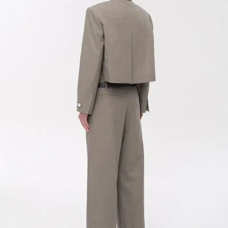 [BUNJANG] TIME Wool Blend Collarless Crop Jacket &amp; Pants Set / 타임 울 블렌드 칼라리스 크롭 자켓 &amp;팬츠 세트