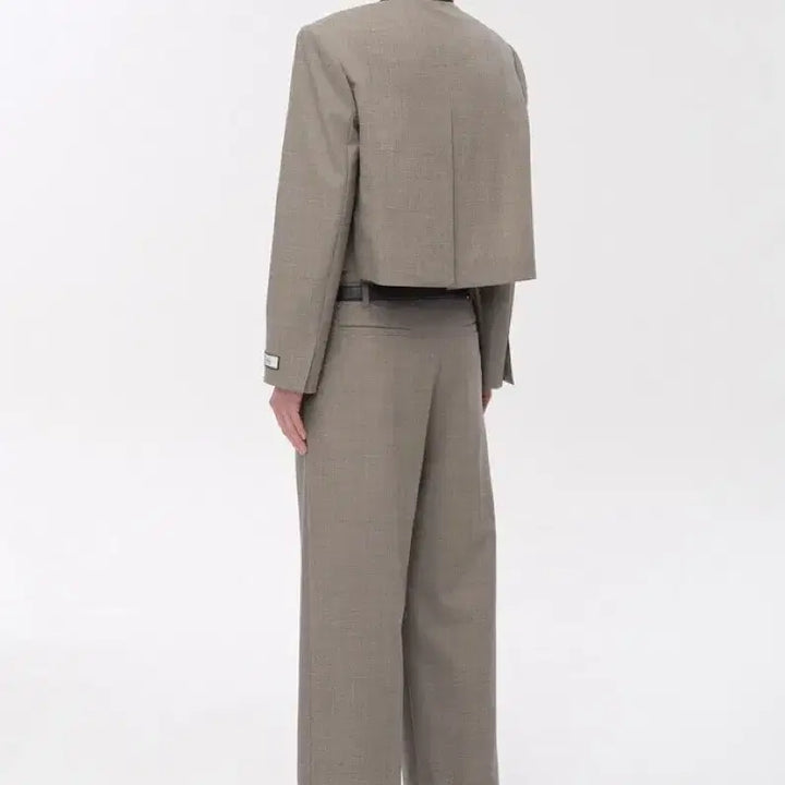 [BUNJANG] TIME Wool Blend Collarless Crop Jacket &amp; Pants Set / 타임 울 블렌드 칼라리스 크롭 자켓 &amp;팬츠 세트