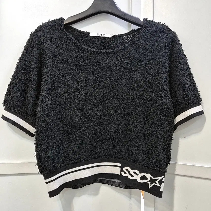 [BUNJANG] SJYP Crop Boucle Knit Top / SJYP 크롭 반팔 부클 니트티