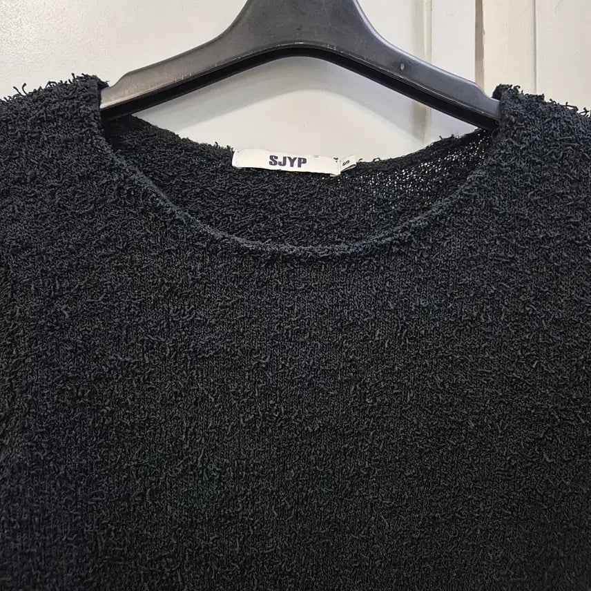 [BUNJANG] SJYP Crop Boucle Knit Top / SJYP 크롭 반팔 부클 니트티