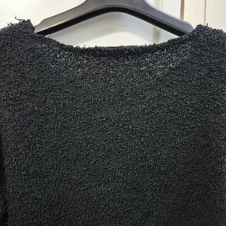 [BUNJANG] SJYP Crop Boucle Knit Top / SJYP 크롭 반팔 부클 니트티