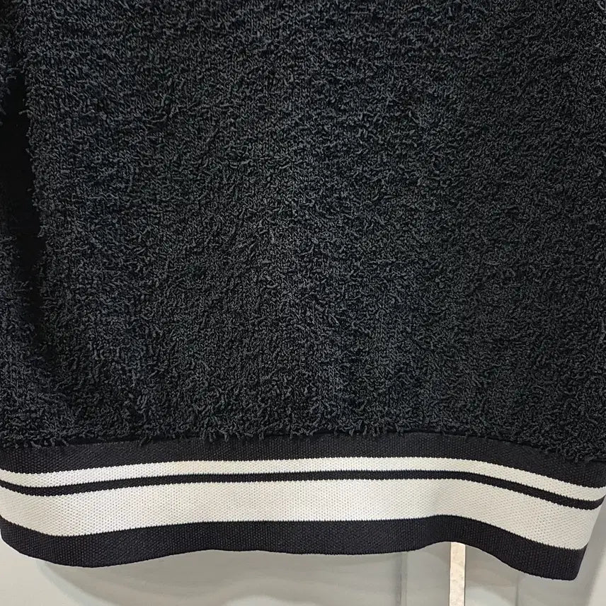 [BUNJANG] SJYP Crop Boucle Knit Top / SJYP 크롭 반팔 부클 니트티