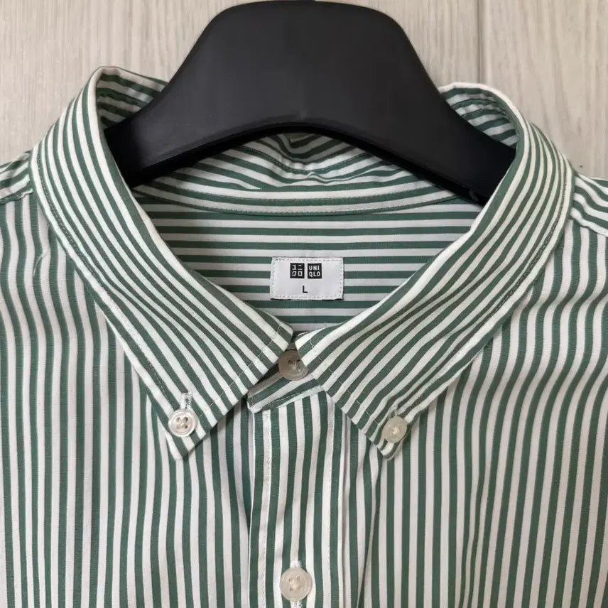 [BUNJANG] Uniqlo Striped Button-Down Shirt / 유니클로 버튼다운 셔츠 L 새상품