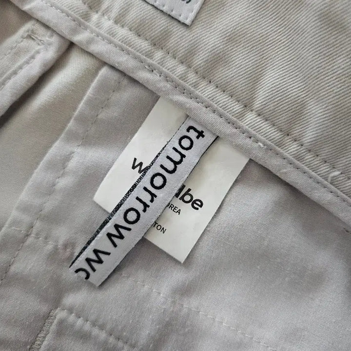 [BUNJANG] Woodb Two-Tuck Chino Shorts / 우드비 투턱 치노팬츠