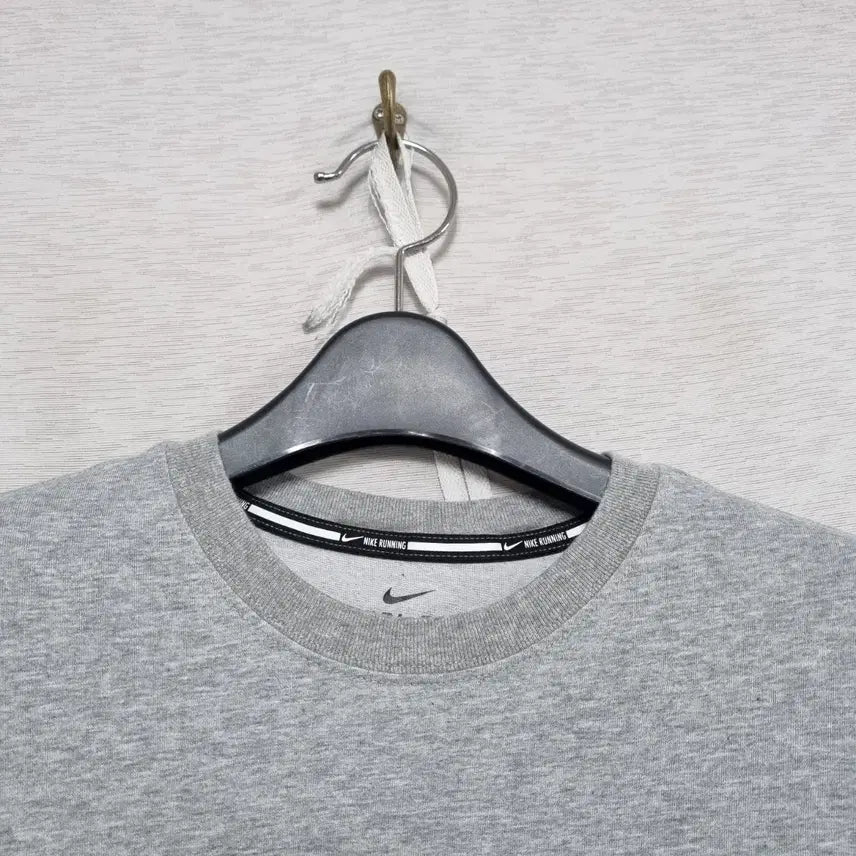 [BUNJANG] Nike Finisher T-Shirt Women&