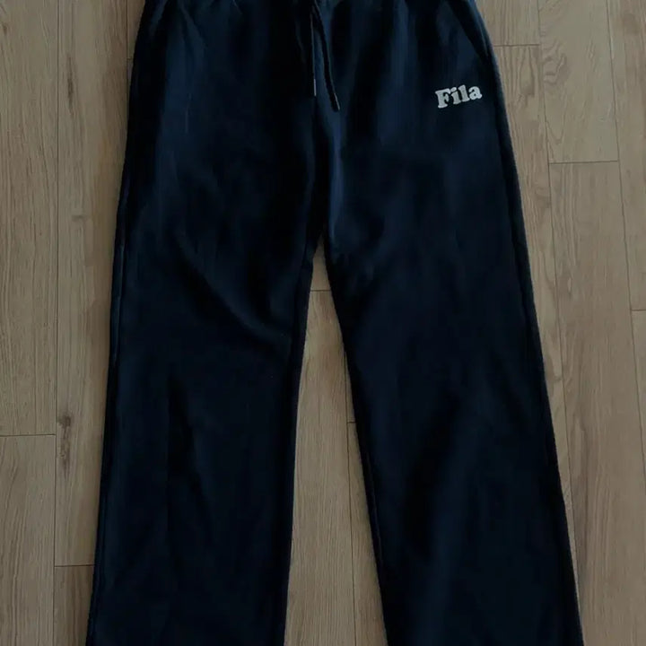 [BUNJANG] Fila Heritage Wide Training Pants M / 휠라 헤리티지 와이드 트레이닝 팬츠 M