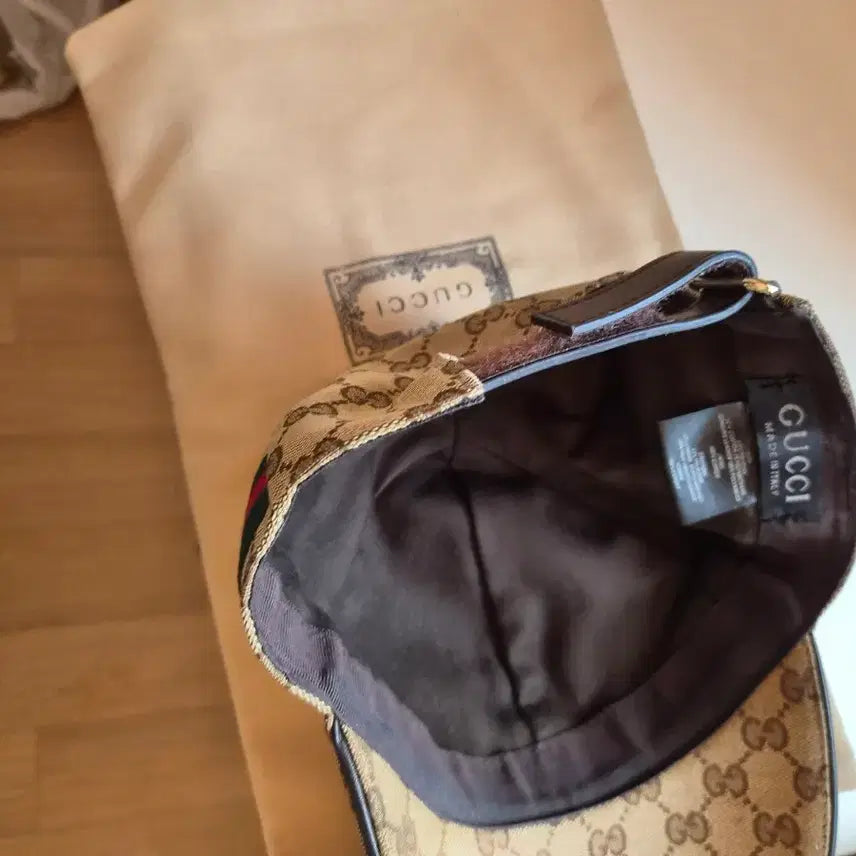 [BUNJANG] Gucci GG Logo Ball Cap / 구찌 GG 로고 볼캡